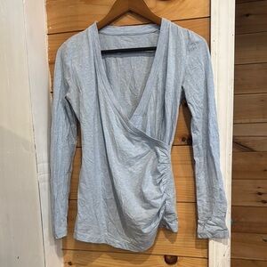 Gap Body Maternity Wrap Top Blue Long Sleeve Nursing Shirt Extra Small Cotton